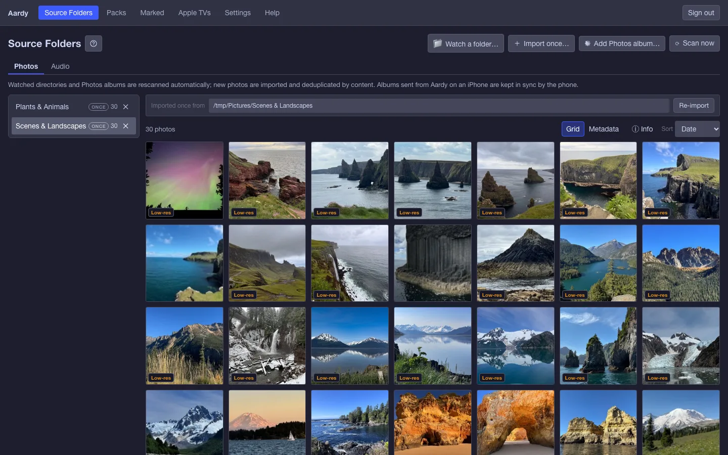 Aardy Manager Source Folders page listing watched folders, network shares and a Photos album